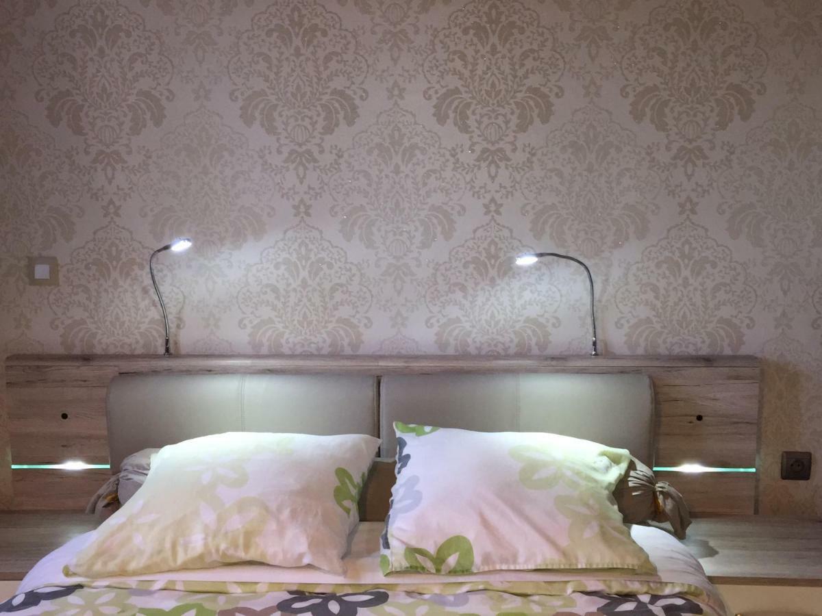 Domaine Jeanne D'Arc Bed & Breakfast Valhuon Екстериор снимка