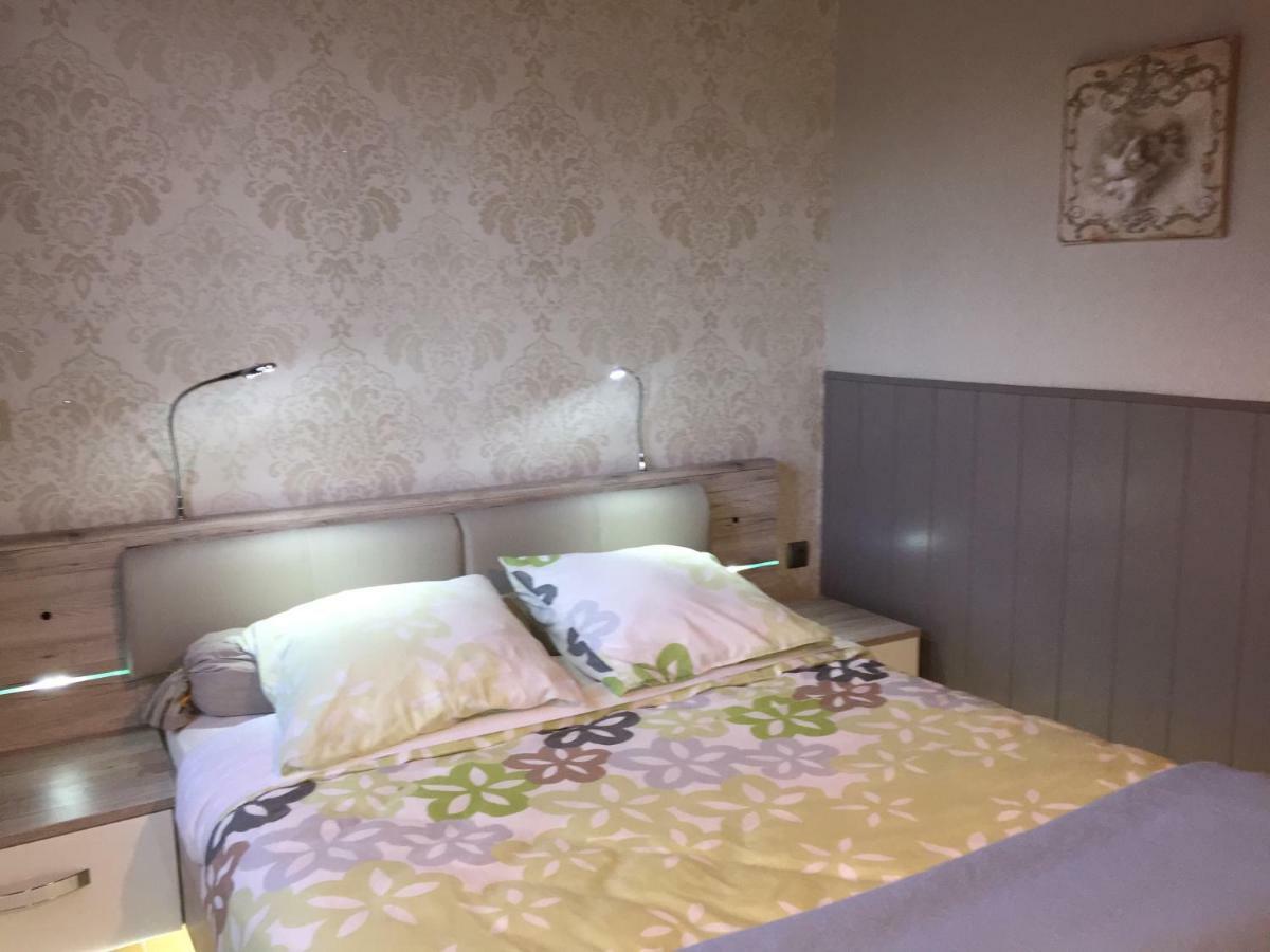Domaine Jeanne D'Arc Bed & Breakfast Valhuon Екстериор снимка