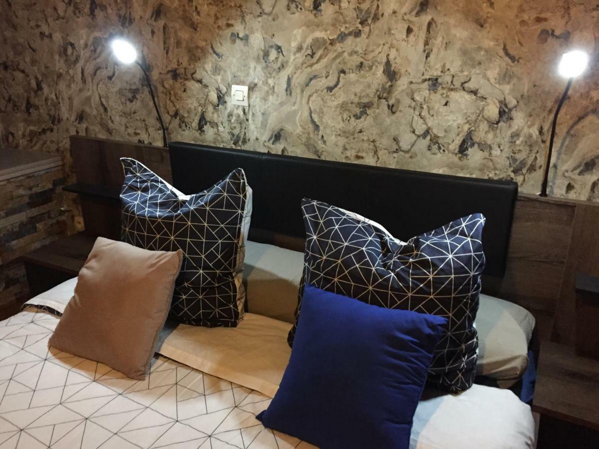 Domaine Jeanne D'Arc Bed & Breakfast Valhuon Екстериор снимка
