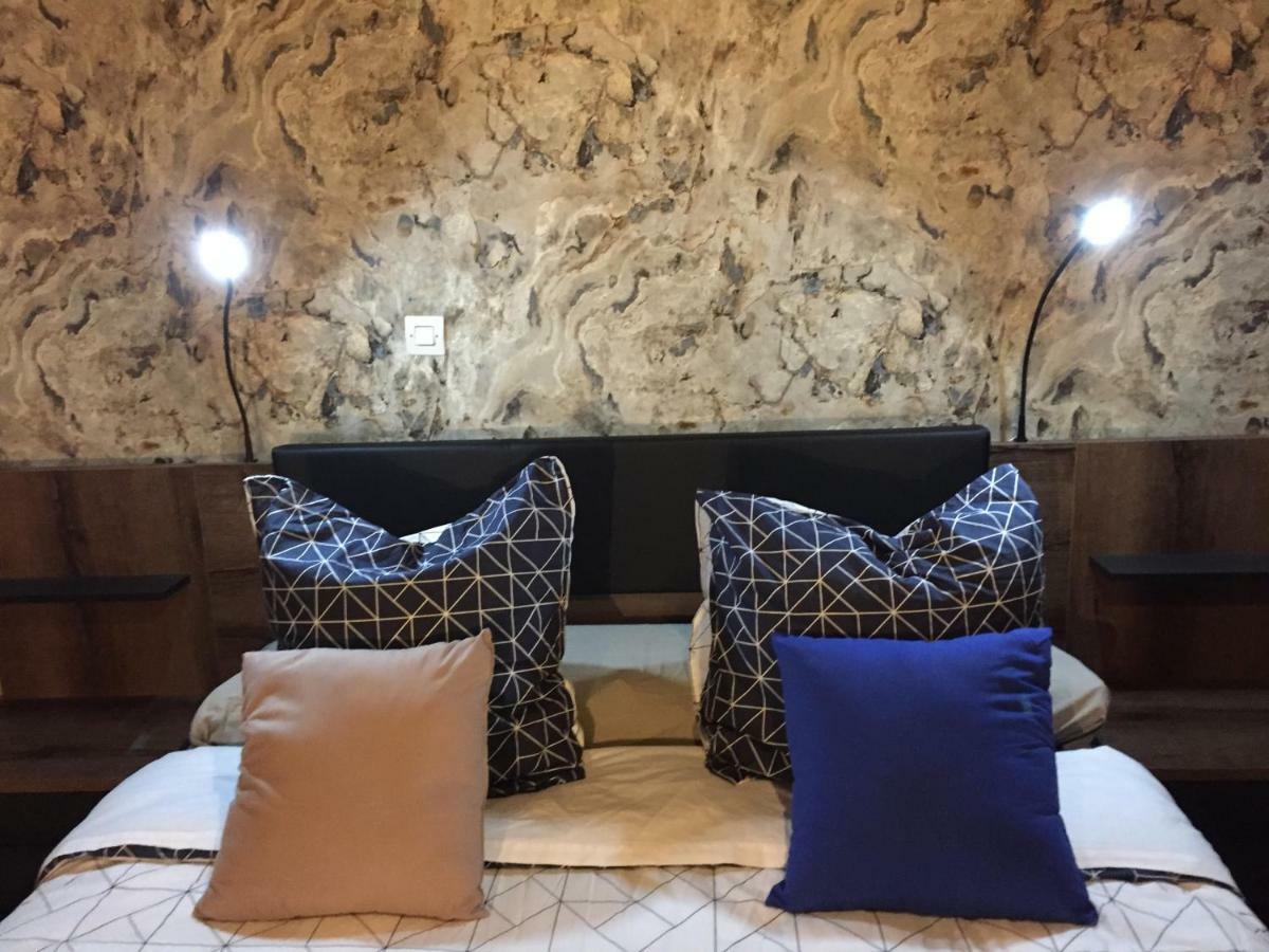 Domaine Jeanne D'Arc Bed & Breakfast Valhuon Екстериор снимка